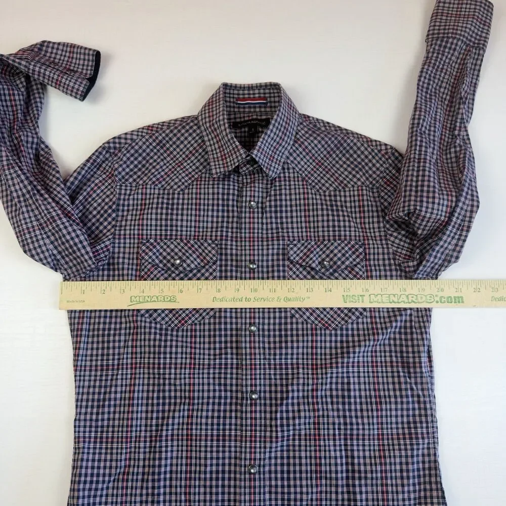 Banana Republic Western Shirt Mens S Pearl Snap Long sleeve Red, Navy Plaid